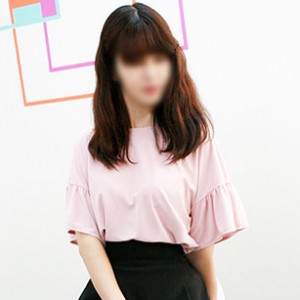 清楚系の可愛さを残した美人妻　体験入店【沙耶】