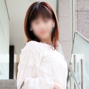 清楚で癒し系の潮吹き人妻　美空300