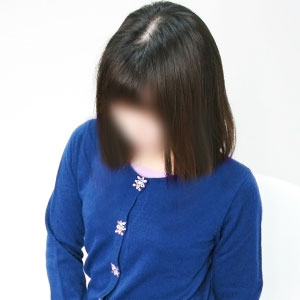 小柄な可愛い熟女ピアニスト【茉祐】300