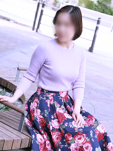 清楚な現役ナース(看護師)の美人若妻【薫子】003