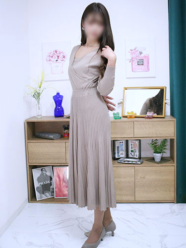 洗練された美しい熟女 日菜子01