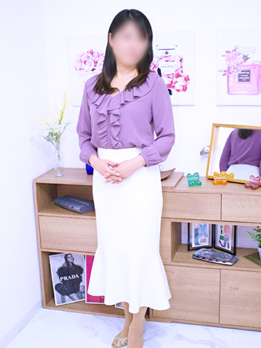 モチモチ肌で敏感な人妻 窓子1