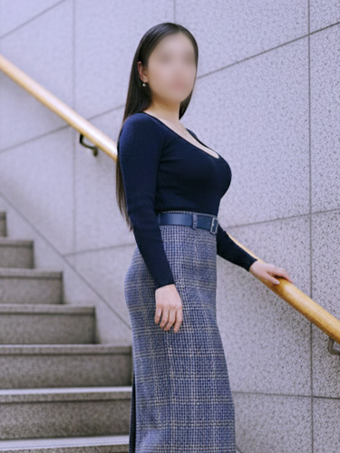 高身長で爆乳の美熟女 ゆかり02