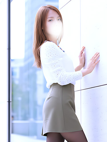 スレンダー痴女　紅音
