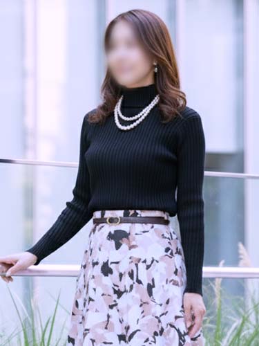 スレンダーな美魔女 蘭子1