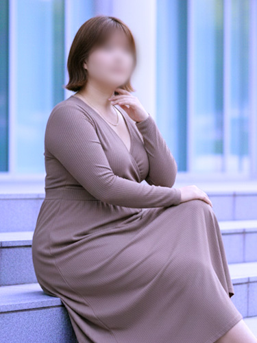 未経験の爆乳看護師 胡桃4