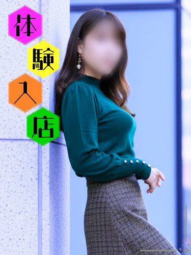 体験入店 未経験の巨乳くびれ美人妻 美南1