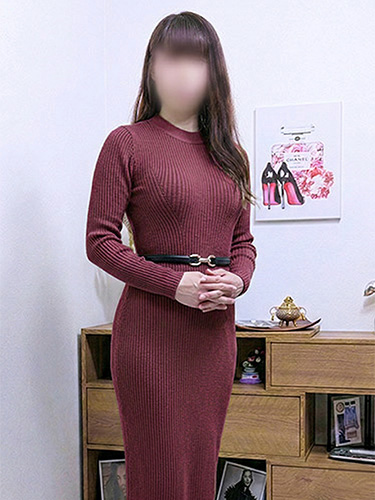 清楚なむっちり熟女の不倫 花鈴01