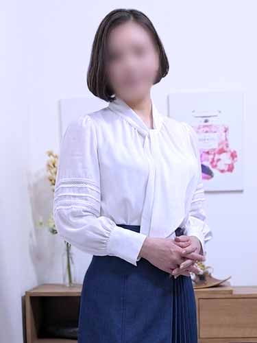 艶美な美魔女の人妻秘書 楓0